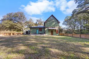 981 E Chestnut Ave E, Crestview, FL 32539 - Photo 69