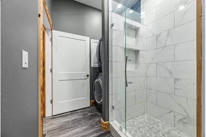 981 E Chestnut Avenue E, Crestview, FL 32539 - Photo 45