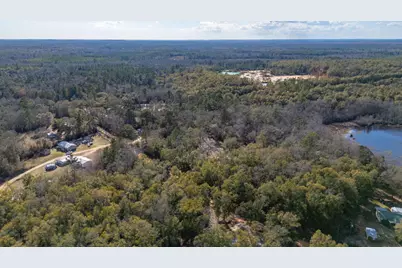 1520 Brunson Road, Caryville, FL 32427 - Photo 19