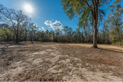 1520 Brunson Road, Caryville, FL 32427 - Photo 25