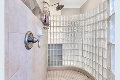 910 Emerald Bay Drive, Destin, FL 32541 - Photo 15