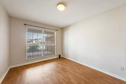 2207 Titanium Drive, Crestview, FL 32536 - Photo 9