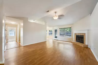 2207 Titanium Drive, Crestview, FL 32536 - Photo 5