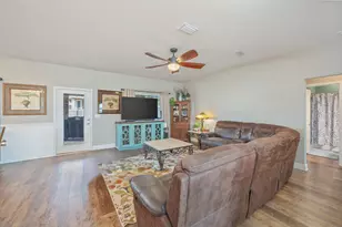 2104 Queen St, Crestview, FL 32536 - Photo 11