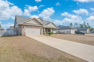 2104 Queen St, Crestview, FL 32536 - Photo 3