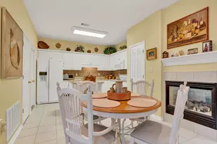 1325 Treasure Cove, Niceville, FL 32578 - Photo 3