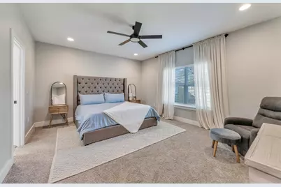 320 N Cedar Avenue N, Niceville, FL 32578 - Photo 17