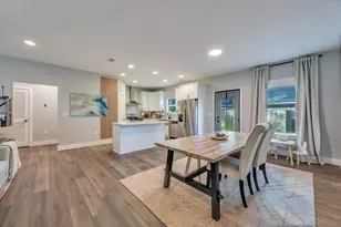 320 N Cedar Ave N, Niceville, FL 32578 - Photo 7