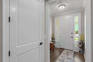 215 Abner Wy, Niceville, FL 32578 - Photo 3