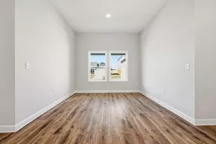 1576 Texas Pkwy, Crestview, FL 32536 - Photo 11