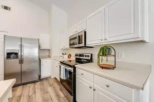 1013 Freeport Ct, Mary Esther, FL 32569 - Photo 11