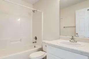 1013 Freeport Ct, Mary Esther, FL 32569 - Photo 25