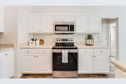 1013 Freeport Court, Mary Esther, FL 32569 - Photo 13