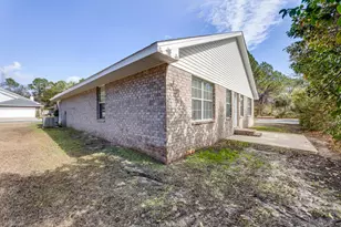 1013 Freeport Ct, Mary Esther, FL 32569 - Photo 29