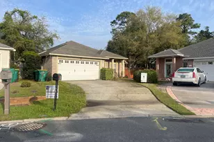 858 Van Dyke Dr, Shalimar, FL 32579 - Photo 1