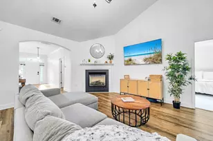 65 Concert Ct, Freeport, FL 32439 - Photo 1