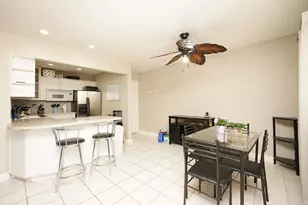 308 SW Miracle Strip Parkway SW, Fort Walton Beach, FL 32548 - Photo 9