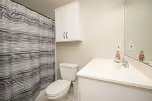 308 SW Miracle Strip Parkway SW, Fort Walton Beach, FL 32548 - Photo 15