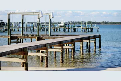 1444 Homeport Drive, Navarre, FL 32566 - Photo 15