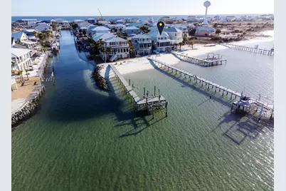 1444 Homeport Drive, Navarre, FL 32566 - Photo 9