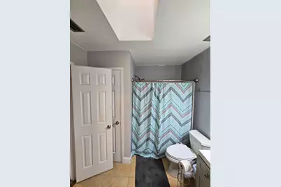 11 NW Poulton Drive NW #UNIT E, Fort Walton Beach, FL 32548 - Photo 13