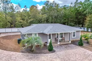 521 W Juniper Ave W, Defuniak Springs, FL 32433 - Photo 1