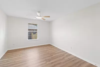 7437 Brevard Street, Navarre, FL 32566 - Photo 17