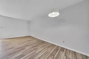 308 SW Miracle Strip Pkwy Parkway SW, Fort Walton Beach, FL 32548 - Photo 17