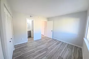 308 SW Miracle Strip Pkwy Parkway SW, Fort Walton Beach, FL 32548 - Photo 21