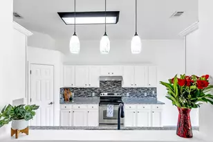 5432 E East Brook Dr E, Crestview, FL 32539 - Photo 11