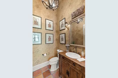 2502 E Baytowne Avenue E, Miramar Beach, FL 32550 - Photo 37