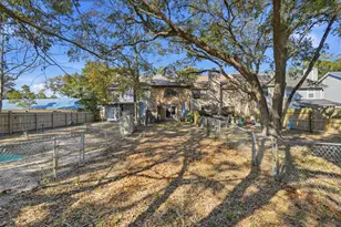 208 Cloverdale Blvd, Fort Walton Beach, FL 32547 - Photo 23