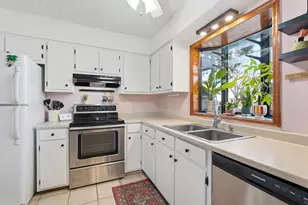 208 Cloverdale Blvd, Fort Walton Beach, FL 32547 - Photo 7