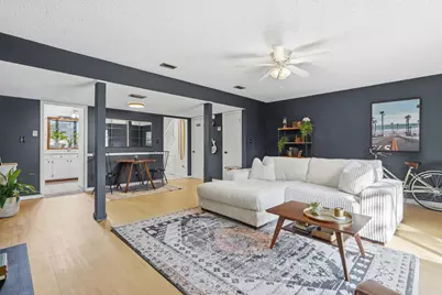 208 Cloverdale Boulevard #UNIT 8, Fort Walton Beach, FL 32547 - Photo 1