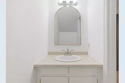 208 Cloverdale Boulevard #UNIT 8, Fort Walton Beach, FL 32547 - Photo 17