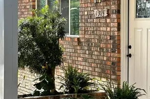 1324 Blueberry Ln, Fort Walton Beach, FL 32547 - Photo 1