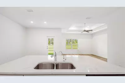 77 E Gray Owl Drive E, Freeport, FL 32439 - Photo 7