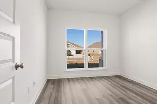 168 W Farm Owl Dr W, Freeport, FL 32439 - Photo 5