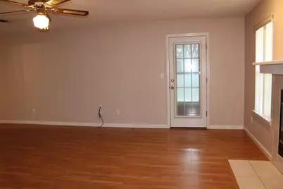 305 Ashley Drive, Crestview, FL 32536 - Photo 13