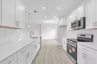 132 Bonne Vue Circle Dr, Freeport, FL 32439 - Photo 9