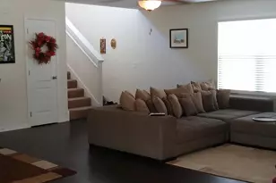 2421 Duncan Ridge Dr, Navarre, FL 32566 - Photo 3