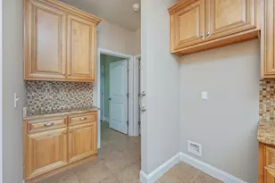 526 Tail Spin Dr, Holt, FL 32564 - Photo 13