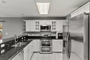 803 Forest Cove Ct, Mary Esther, FL 32569 - Photo 3