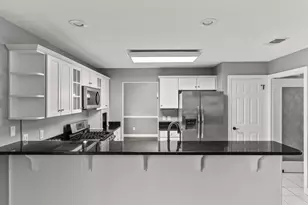 803 Forest Cove Ct, Mary Esther, FL 32569 - Photo 21