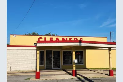 49 Beal Parkway, Fort Walton Beach, FL 32548 - Photo 1