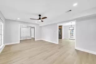 34 Hickory Ave, Shalimar, FL 32579 - Photo 9