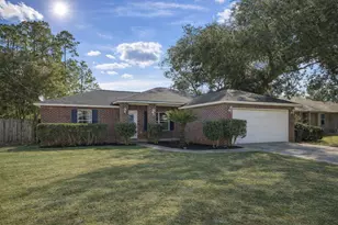 2650 Hidden Estates Cir, Navarre, FL 32566 - Photo 1