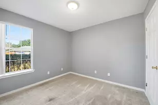 2650 Hidden Estates Cir, Navarre, FL 32566 - Photo 29