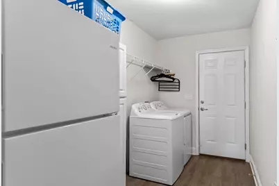 8310 Verano Street, Navarre, FL 32566 - Photo 37