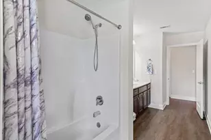 8310 Verano St, Navarre, FL 32566 - Photo 25